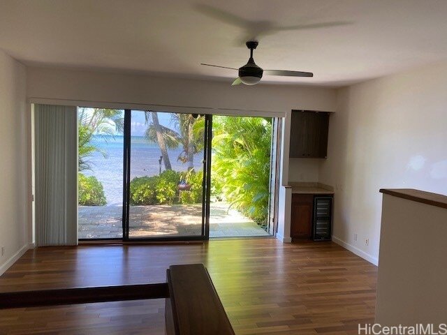 115B Maunalua Ave in Honolulu, HI - Foto de edificio - Building Photo