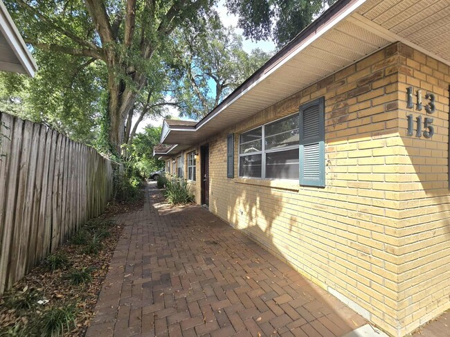 113-115 W Hancock St in Lakeland, FL - Building Photo - Building Photo