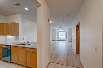 301 Harbour Town Dr in Madison, WI - Building Photo - Building Photo