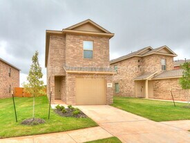 14803 Parkway Center Ave in Oklahoma City, OK - Building Photo