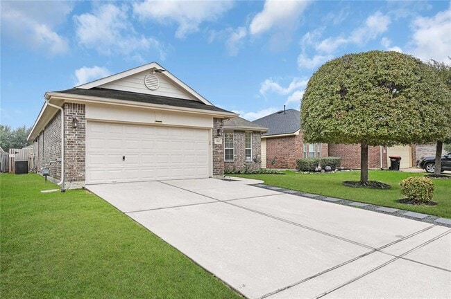 7531 Oakwood Canyon Dr in Cypress, TX - Building Photo - Building Photo