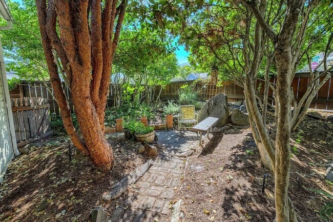 508 N Main St in Ashland, OR - Building Photo - Building Photo