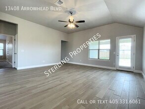13408 Arrowhead Blvd in Yukon, OK - Building Photo - Building Photo