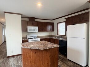 1980 Winter Park Dr in Ankeny, IA - Foto de edificio - Building Photo