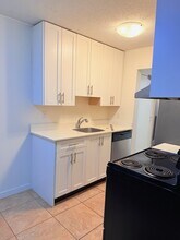 Amber Lodge in Vancouver, BC - Building Photo - Building Photo