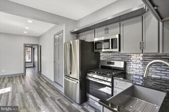 553 Wunder St in Reading, PA - Building Photo - Building Photo