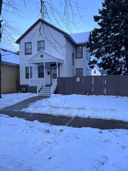 2636 N Richards St, Unit #1 in Milwaukee, WI - Foto de edificio