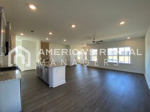 3343 Meriwether Dr in Pike Road, AL - Foto de edificio - Building Photo