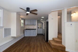 1190 Blue Creek Rd in Jacksonville, NC - Building Photo - Building Photo