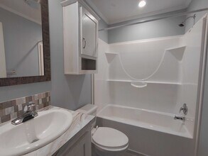 2112 Bluebird Terrace NW in Stewartville, MN - Building Photo - Building Photo