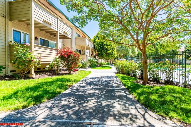 property at 787 N Fair Oaks Ave