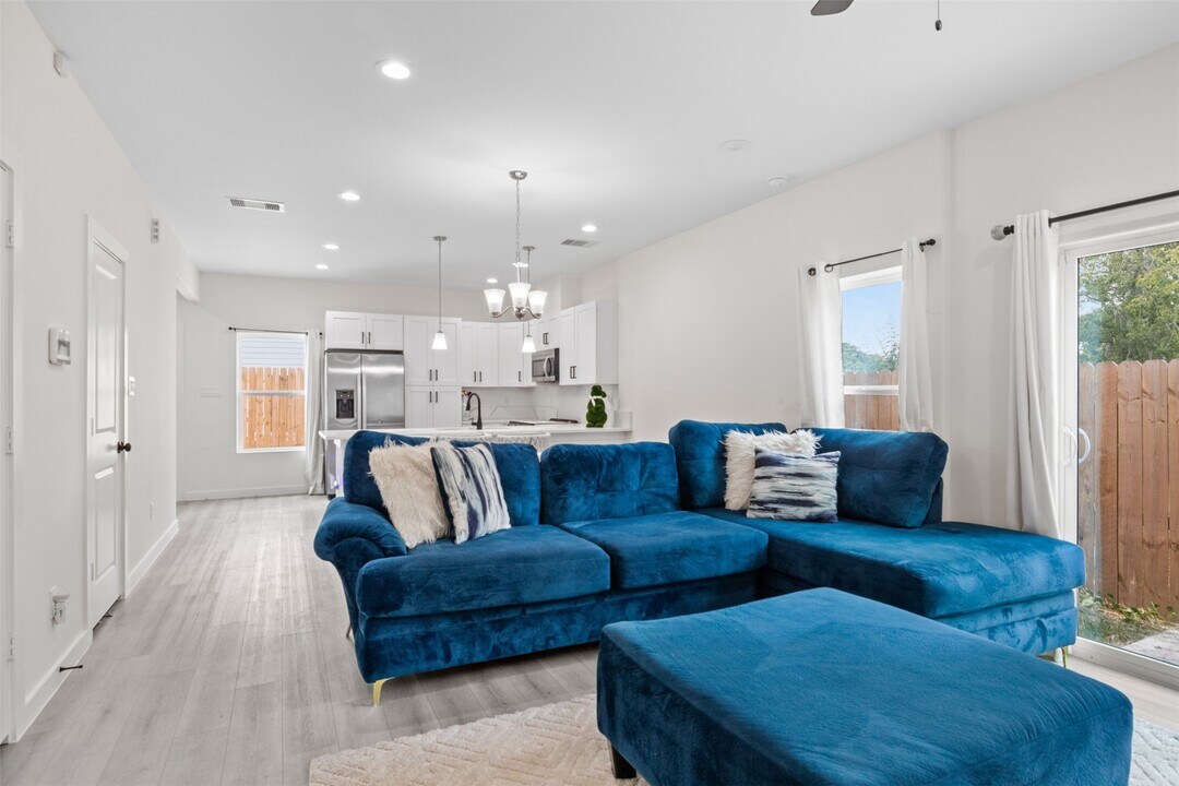 4009 King St in Houston, TX - Building Photo