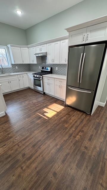 property at 3401 Hudson Ave