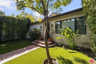 645 N Sierra Bonita Ave in Los Angeles, CA - Building Photo - Building Photo