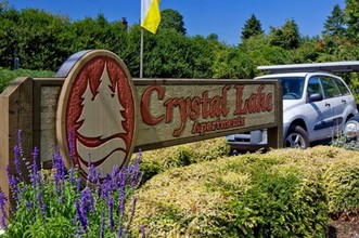 Crystal Lake in Milwaukie, OR - Building Photo - Building Photo