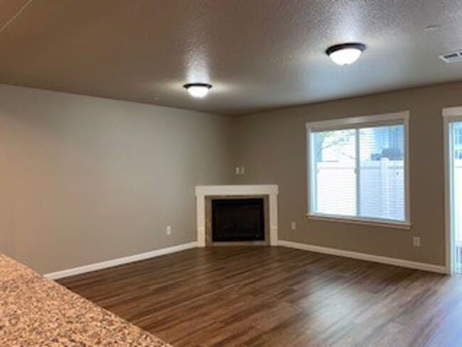 8106 NE 20th St in Vancouver, WA - Building Photo - Building Photo
