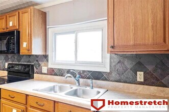 8109 Mathilda Ave in Affton, MO - Building Photo - Building Photo