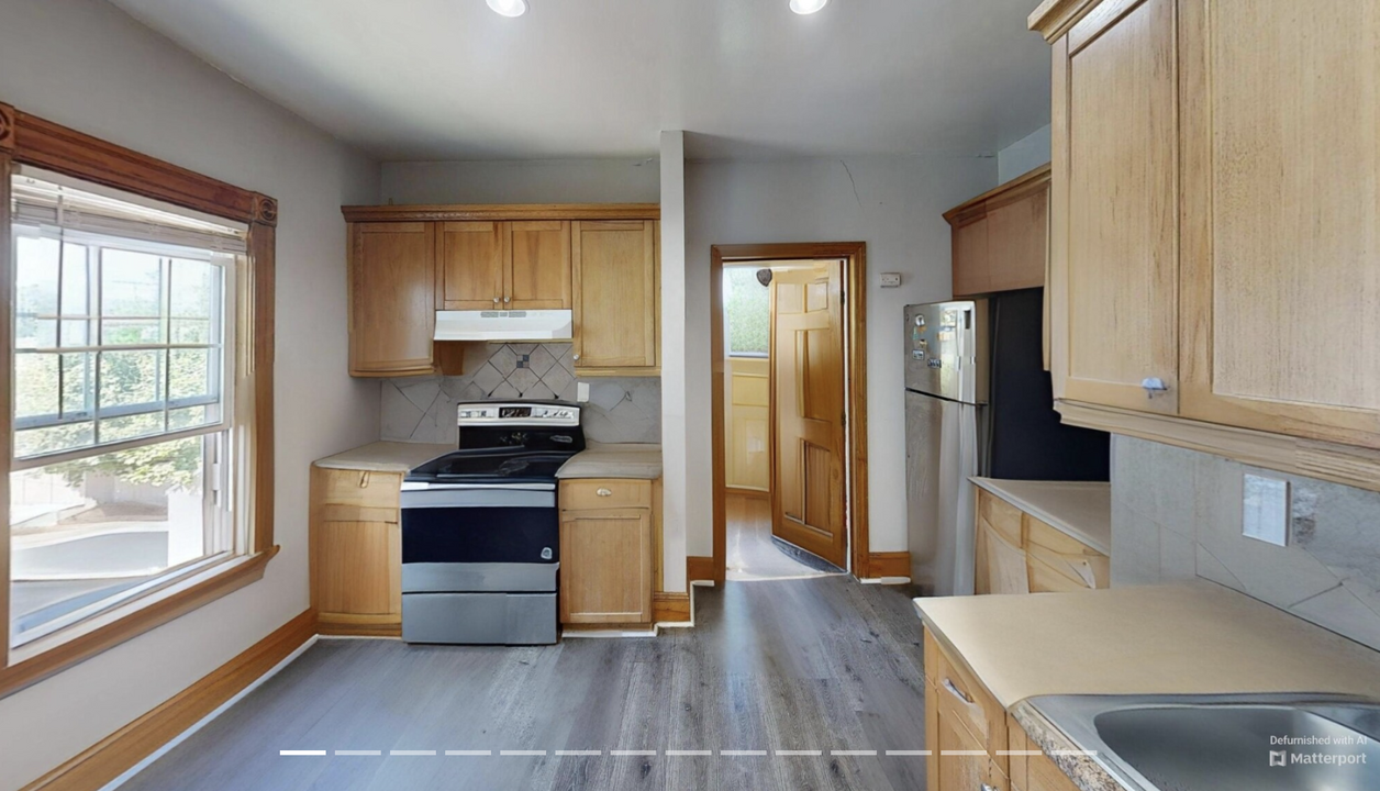 21 Alpine St in Boston, MA - Building Photo