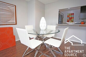 7251 S South Shore Dr in Chicago, IL - Building Photo - Building Photo