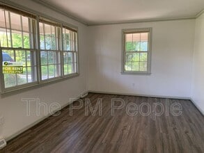 204 Pennwood Ln in Greenville, SC - Building Photo - Building Photo