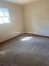 1306 9th St in Highland, IL - Building Photo - Building Photo