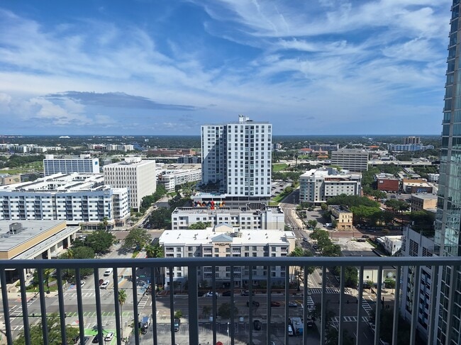 777 N Ashley Dr, Unit Skypoint 2009 in Tampa, FL - Foto de edificio - Building Photo