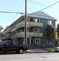 Ocean Breeze Senior Apartments in Long Beach, CA - Building Photo