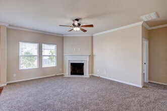 654 Pemberton Dr in Lebanon, TN - Building Photo - Building Photo