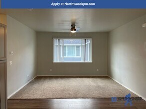 171 Northridge Terrace in Medford, OR - Building Photo - Building Photo