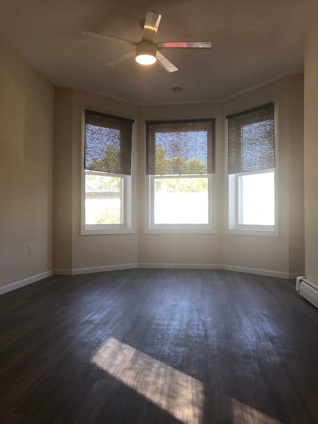 35 Lincoln St, Unit 2Fl