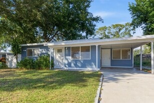 5481 47th Ave N in St. Petersburg, FL - Building Photo
