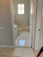 7200 NW 177th St-Unit -211-7 in Hialeah, FL - Building Photo - Building Photo