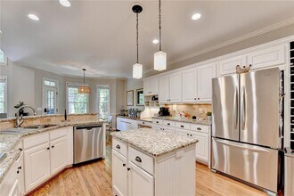 4580 Park Brooke Trace in Alpharetta, GA - Building Photo - Building Photo