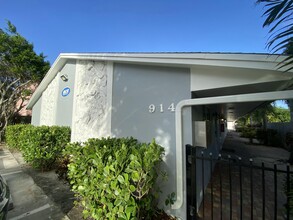 914 N Federal Hwy in Lake Worth, FL - Building Photo - Building Photo