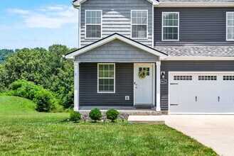 2961 Lancelot Ln in Clarksville, TN - Building Photo - Building Photo