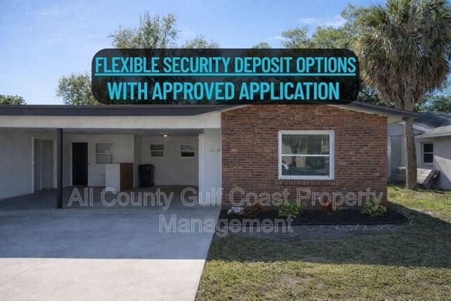 property at 2218 Flamingo Blvd