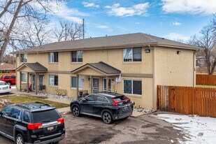 W. 46th Avenue in Wheat Ridge, CO - Building Photo