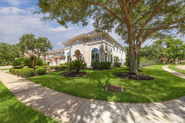 5215 Eagle Pointe Ct in Sugar Land, TX - Building Photo - Building Photo