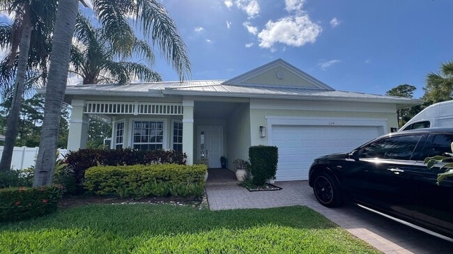 property at 104 NW Pleasant Grove Way