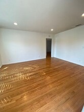 4832 Dunrobin Ave in Lakewood, CA - Building Photo - Building Photo