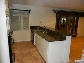 405 N California St in Orange, CA - Building Photo - Building Photo