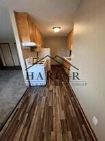 202 11th Ave NW in Austin, MN - Building Photo