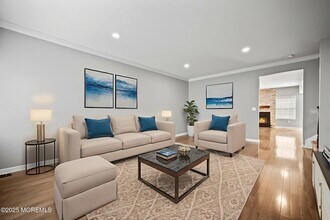 18 Smock Ct in Englishtown, NJ - Building Photo - Building Photo