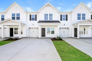 2804 Summer Townes Wy in Leland, NC - Building Photo