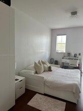 10788 NW 74th Ln in Doral, FL - Building Photo - Building Photo