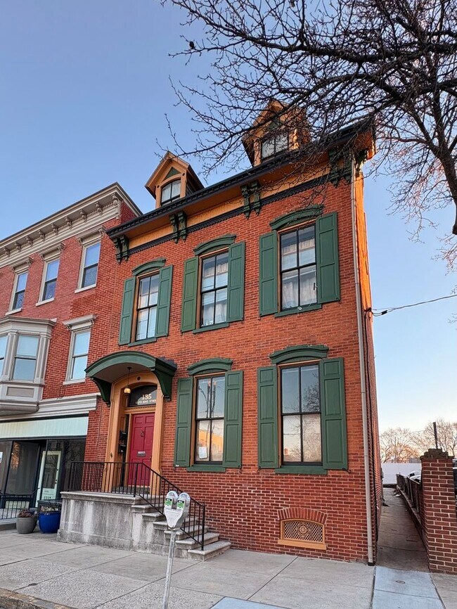 property at 135 S Duke St