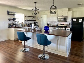 16391 CR 498 in Lindale, TX - Building Photo - Building Photo