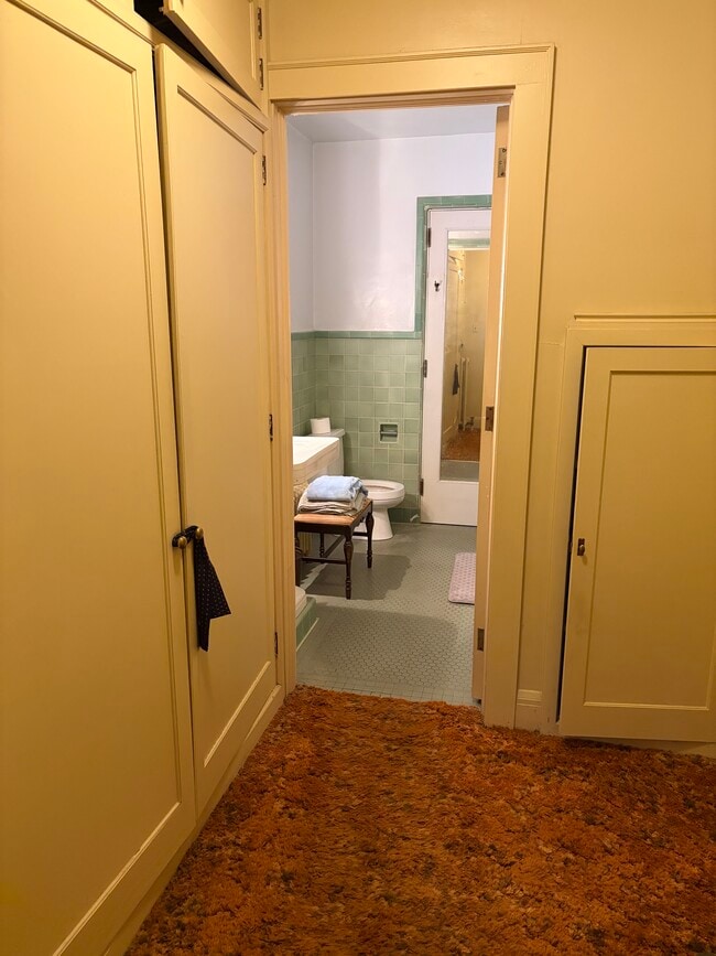 3901 Greysolon Rd in Duluth, MN - Building Photo - Building Photo