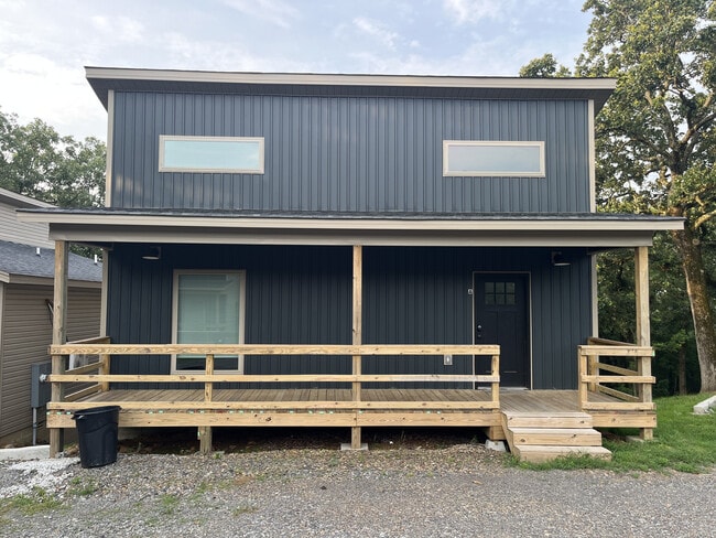 property at 7002 Old Tom Box Rd