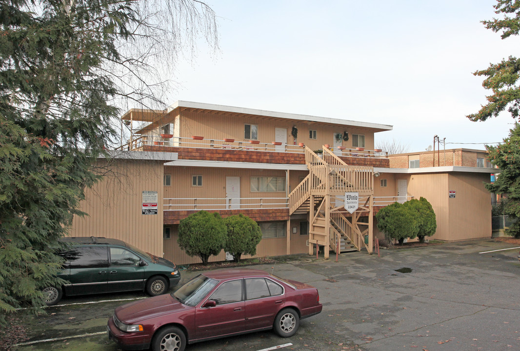 Winlo Apartments in Des Moines, WA - Building Photo